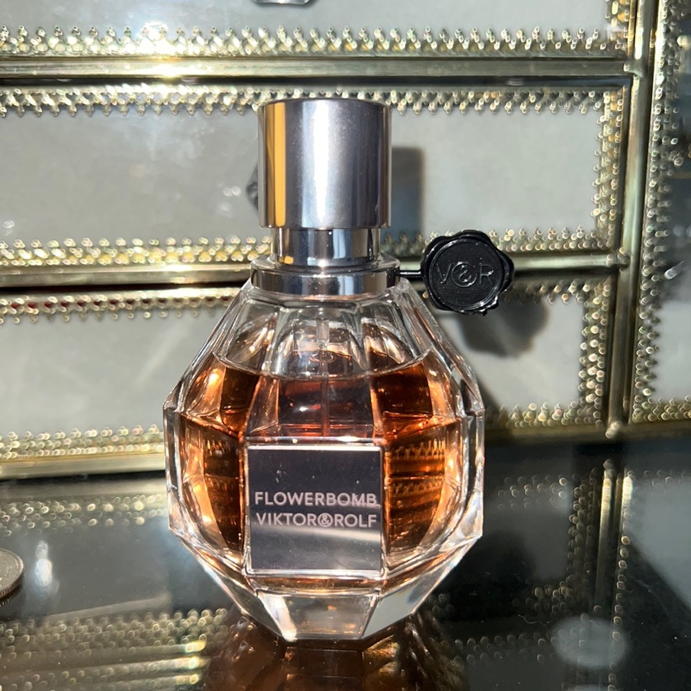 Flowerbomb Victor&Rolf